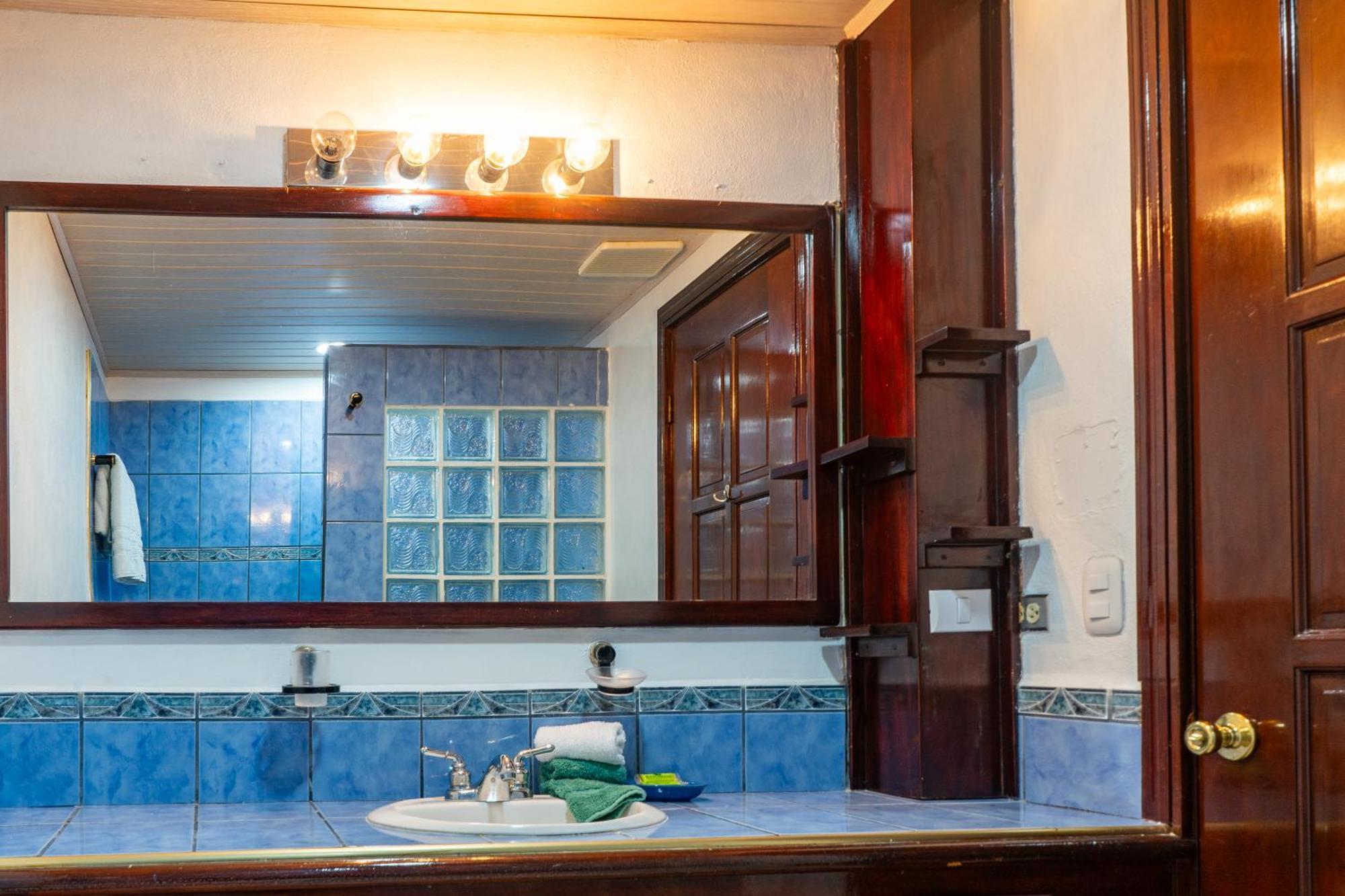 Paradise Breeze 2Bdr Near Quepos Manuel Antonio Apartment Bagian luar foto